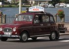 Renault 4 &#34;auto-école&#34;  Renault 4 &#34;auto-école&#34;, Bouchon de Joigny, 6 septembre 2015