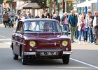 Renault 8  Renault 8, 3e bouchon de Joigny, 3 septembre 2017.