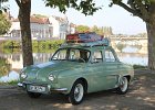Renault Dauphine  Renault Dauphine, bouchon de Joigny, 5 septembre 2021