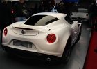 Alfa-Romeo 4C coupé  Alfa-Romeo 4C coupé, Mondial de l&#39;Automobile, Paris, 5 octobre 2016