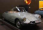 Citroën DS 19 cabriolet 1961  Citroën DS 19 cabriolet 1961, Rétromobile, 5 février 2025