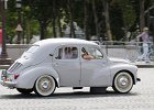 Renault 4cv  Renault 4cv, 10ème traversée de Paris estivale, 30 juillet 2017