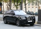 Rolls-Royce Cullinan  Rolls-Royce Cullinan (Arabie Saoudite), traversée de Paris, 31 juillet 2022