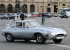 Jaguar E-type coupé  Jaguar E-type coupé, traversée de Paris, 30 juillet 2023