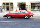 Jaguar E-type coupé, Traversée de Paris, 11 janvier 2015  Jaguar E-type coupé, Traversée de Paris, 11 janvier 2015