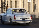 Peugeot 404 coupé, Traversée de Paris, 11 janvier 2015  Peugeot 404 coupé, Traversée de Paris, 11 janvier 2015