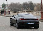 Aston Martin DB11  Aston Martin DB11, traversée de Paris, 7 janvier 2018