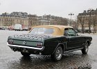 Ford Mustang cabriolet  Ford Mustang cabriolet, traversée de Paris, 7 janvier 2018