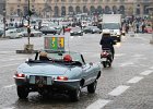 Jaguar E-type cabriolet  Jaguar E-type cabriolet, traversée de Paris, 7 janvier 2018