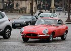 Jaguar E-type coupé série 1  Jaguar E-type coupé série 1, traversée de Paris, 7 janvier 2018