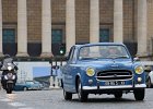 Peugeot 403 découvrable  Peugeot 403 découvrable, traversée de Paris, 7 janvier 2018