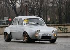 Renault Dauphine  Renault Dauphine, traversée de Paris, 7 janvier 2018