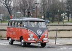 Volkswagen Combi Deluxe  Volkswagen Combi Deluxe, traversée de Paris, 7 janvier 2018