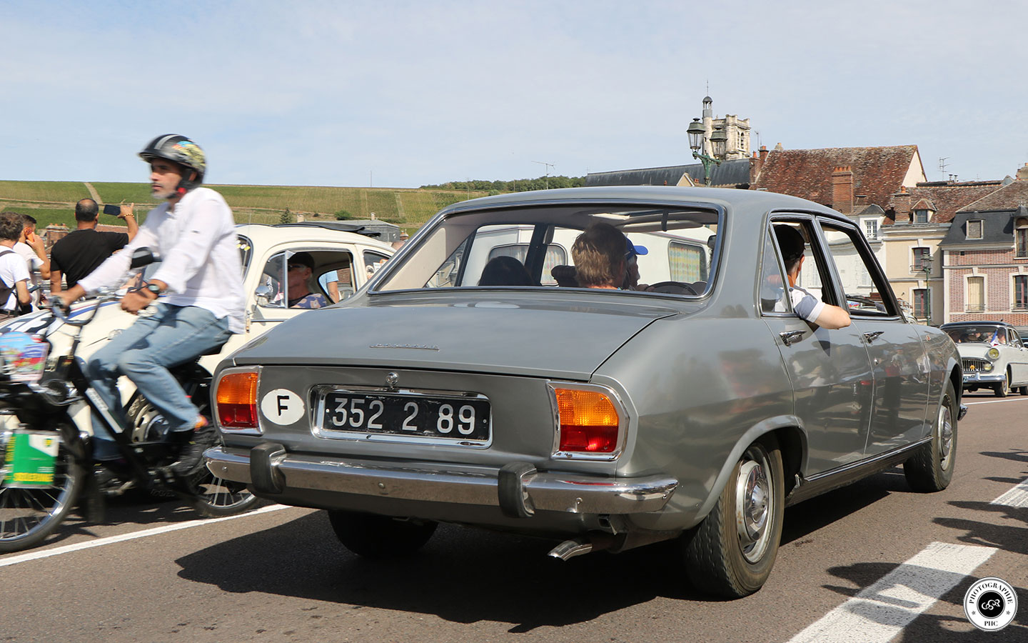 Peugeot 504