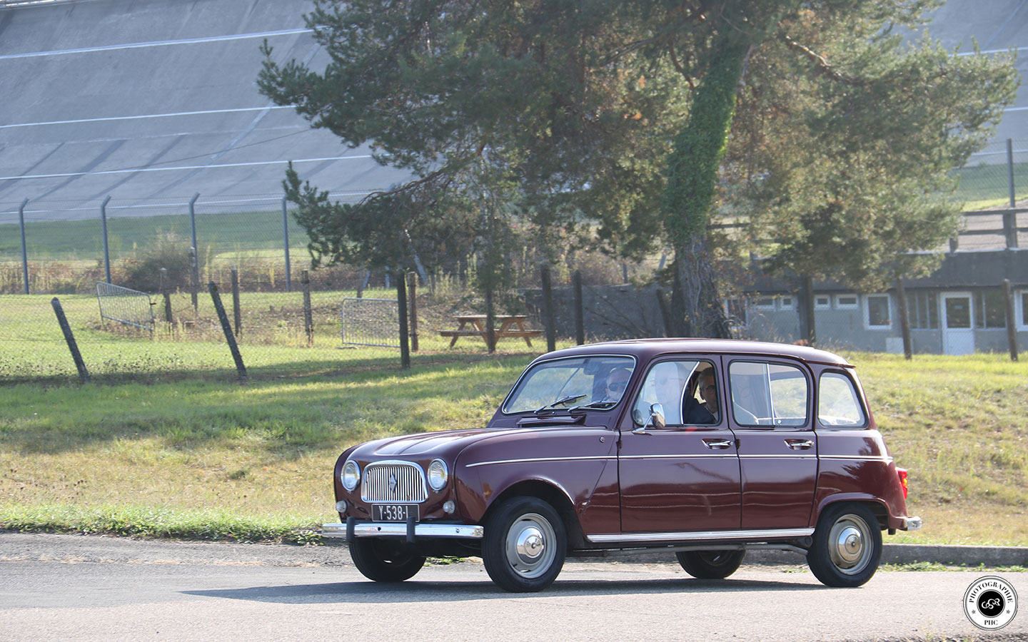 Renault 4