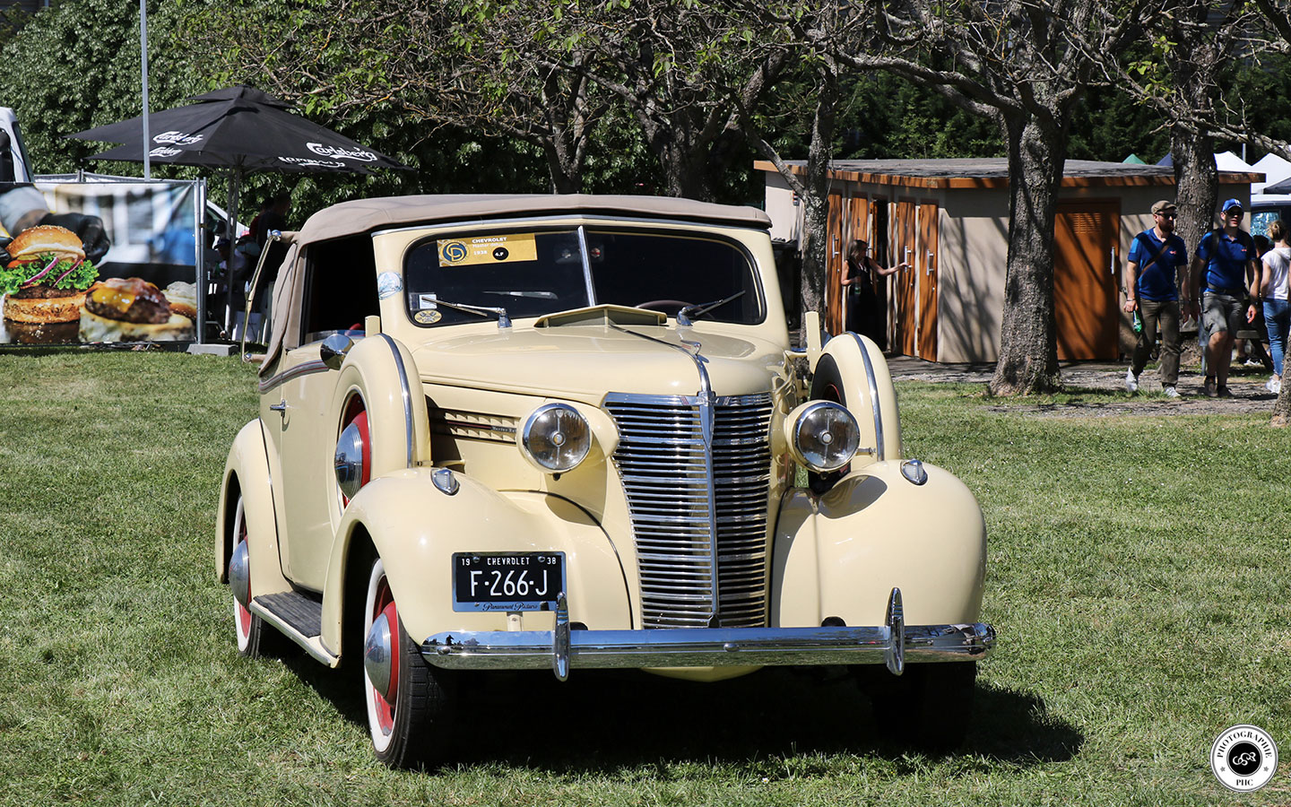 Chevrolet Master De Luxe