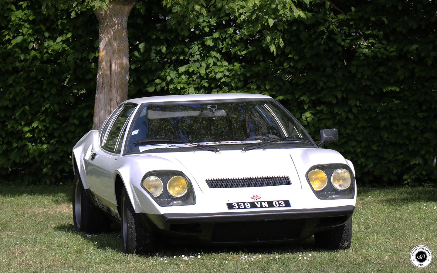 Ligier JS2