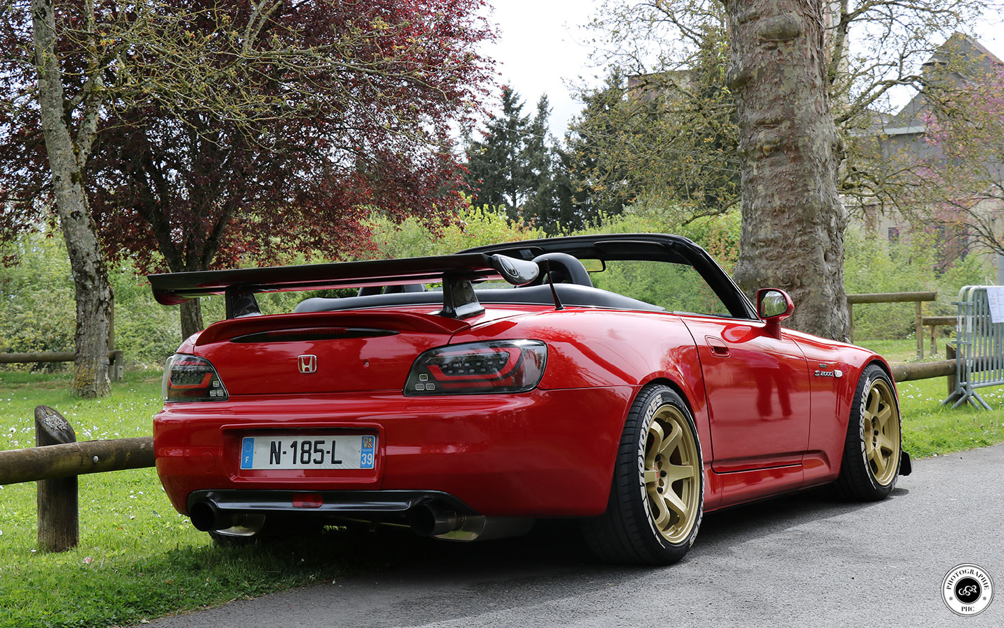 Honda S-2000