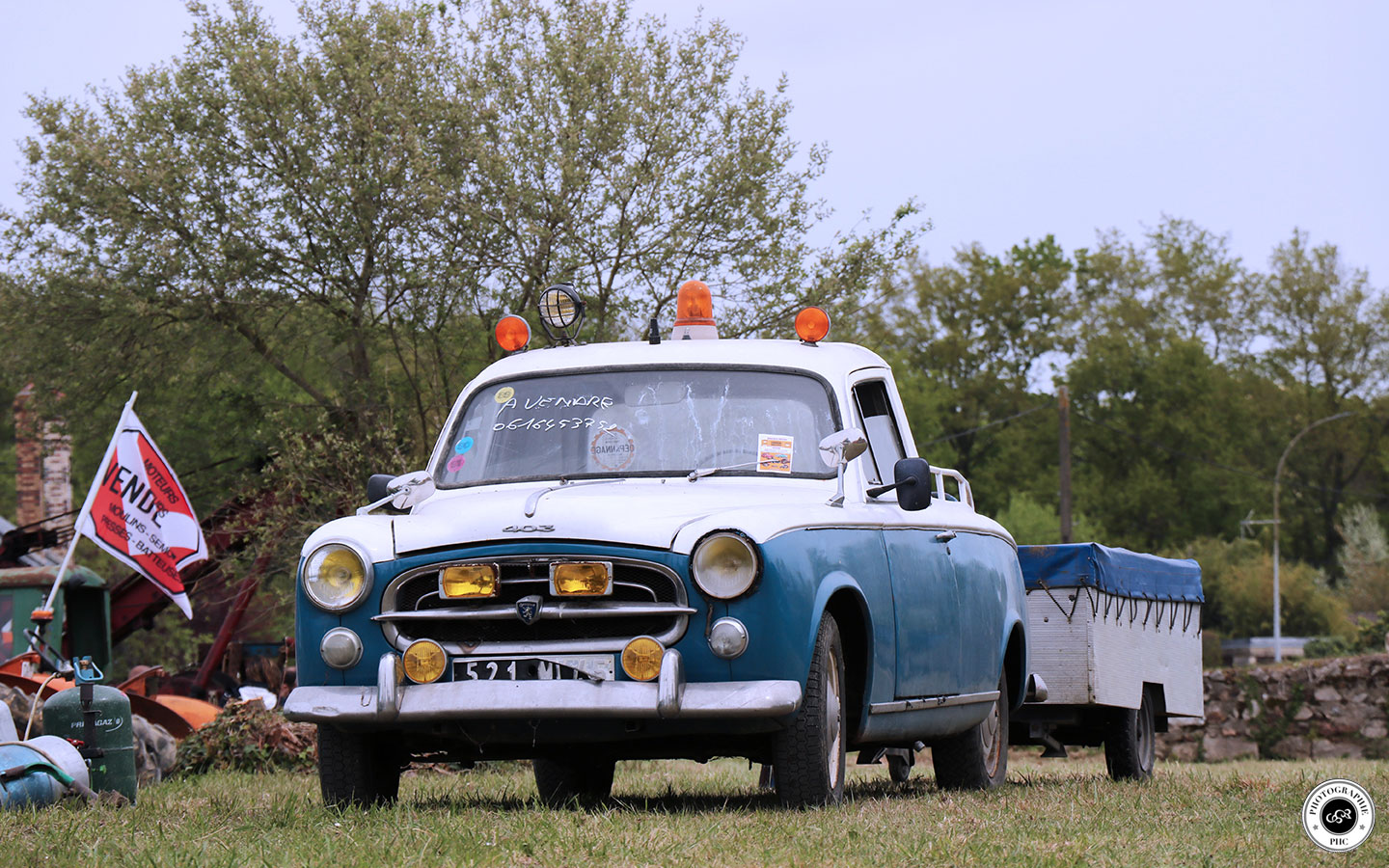 Peugeot 403
