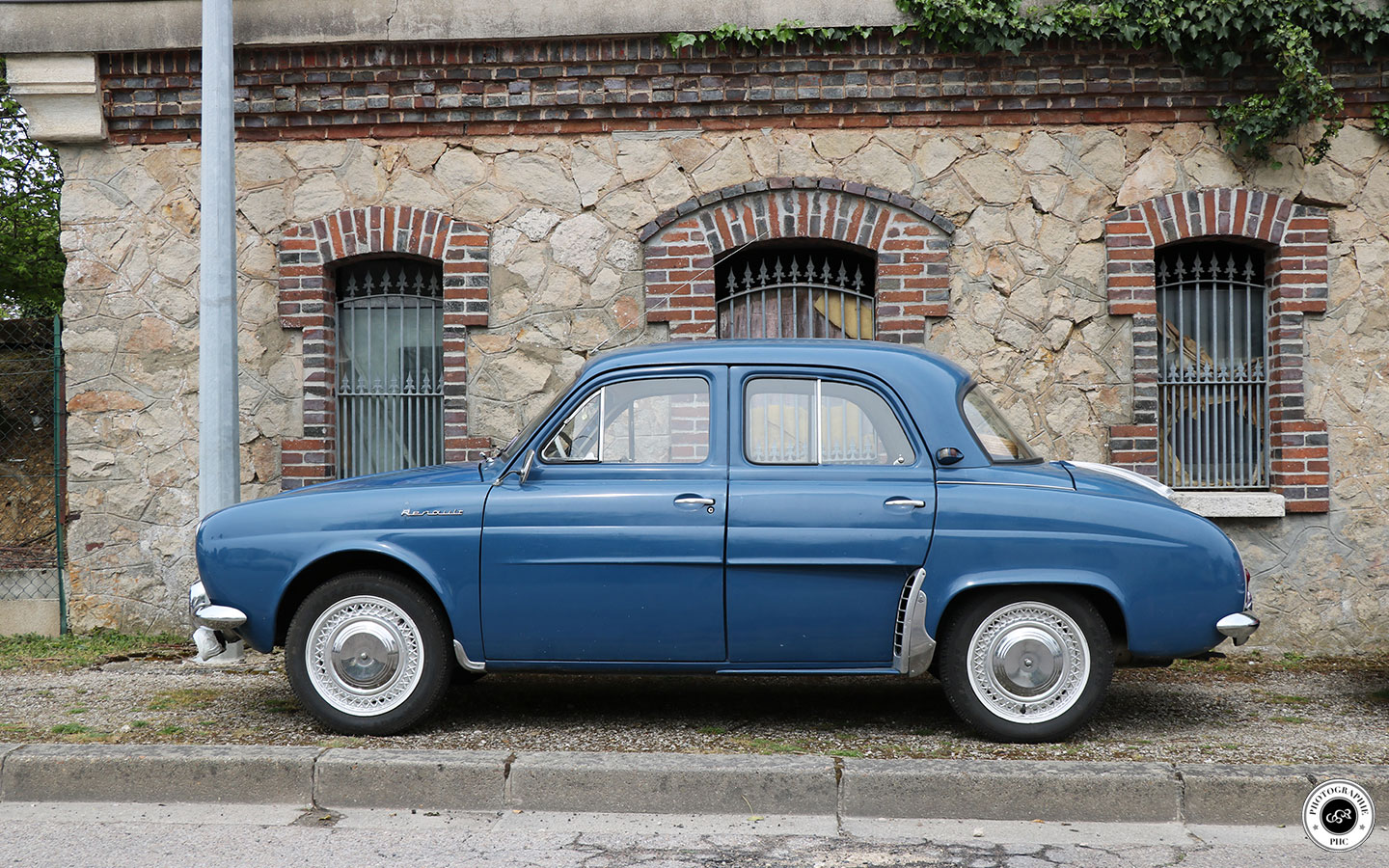 Renault Dauphine