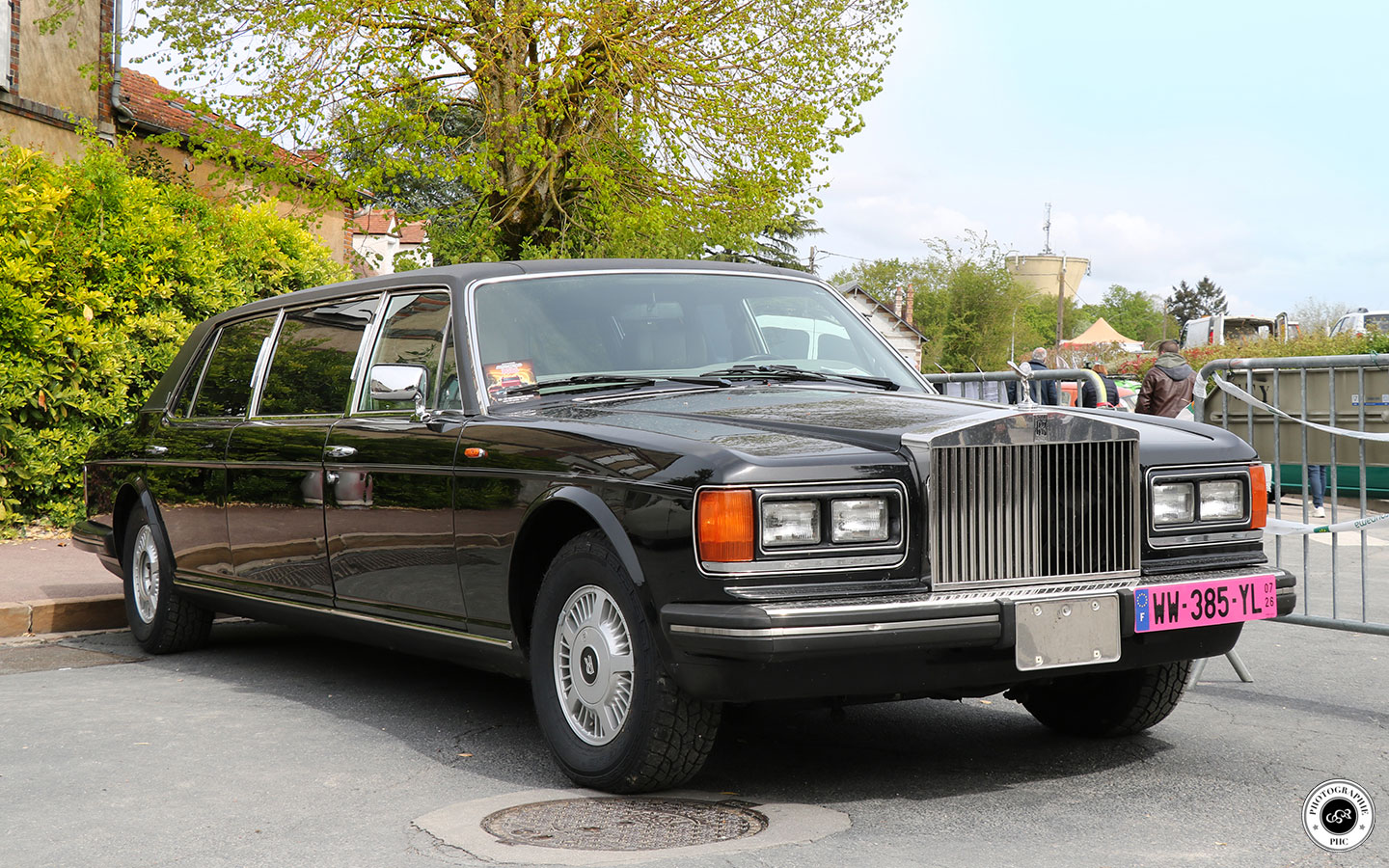 Rolls-Royce Silver Spur limousine