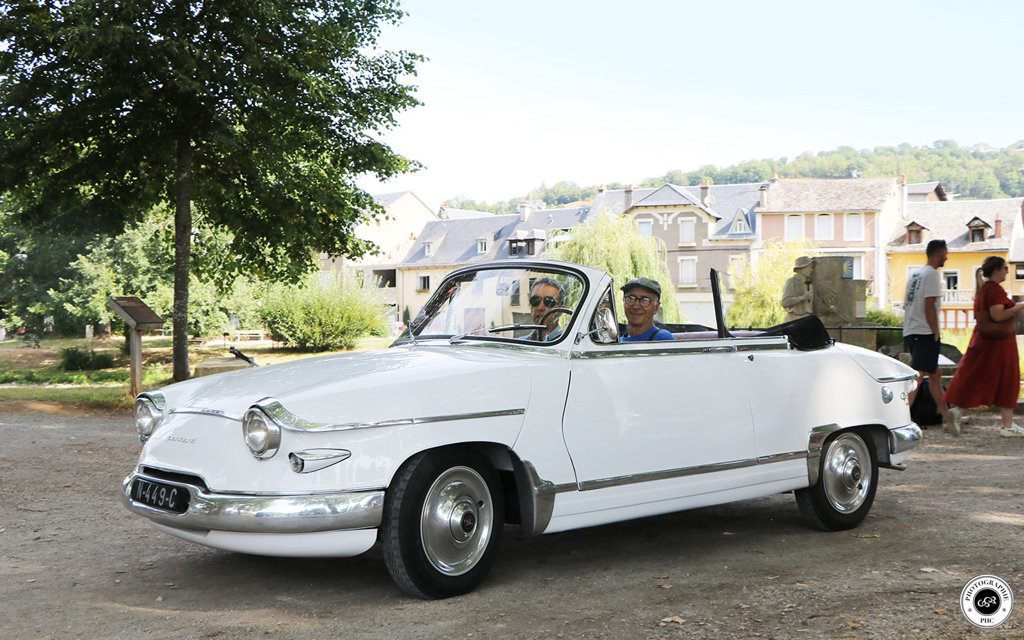 Panhard PL17