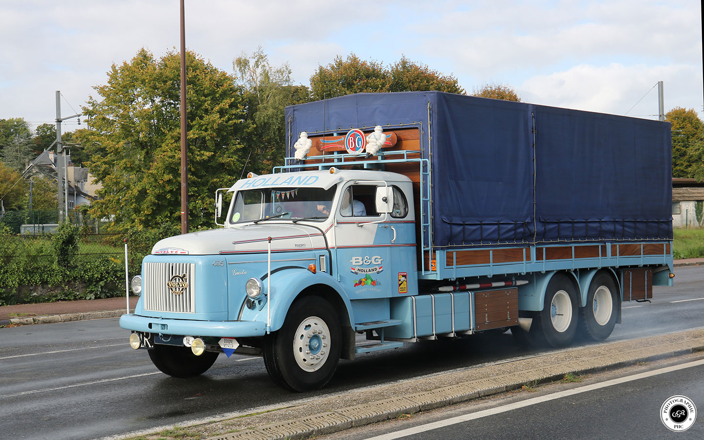 Volvo Titan 495