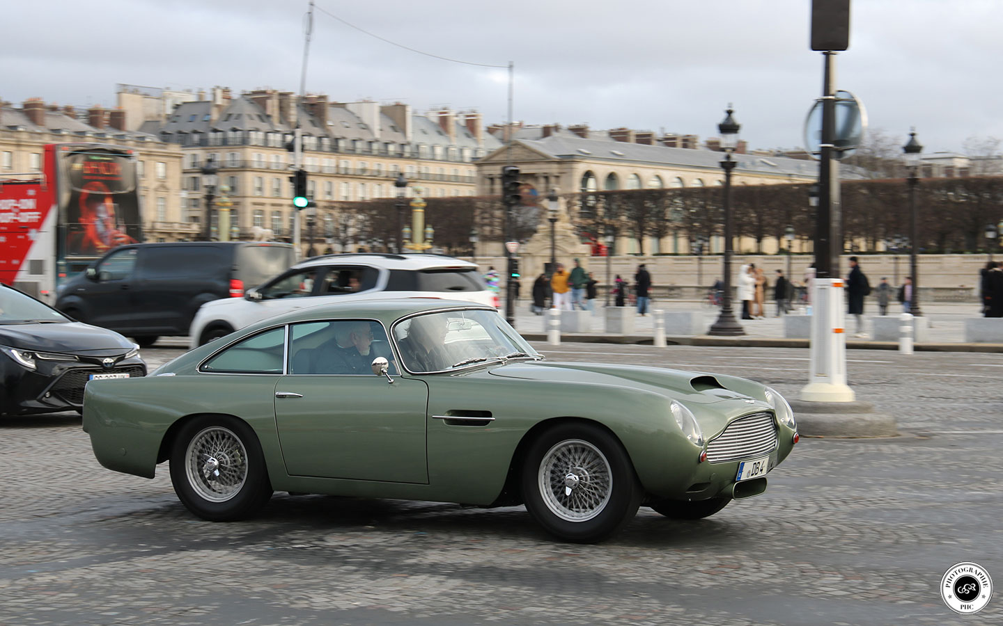 Aston DB4