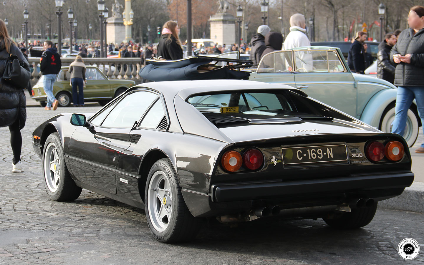 308 GTB noire