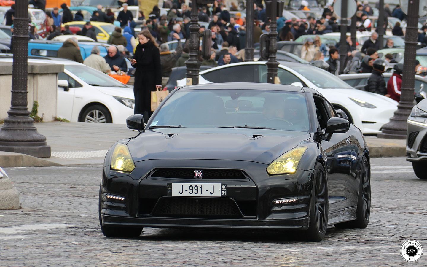Nissan GT-R