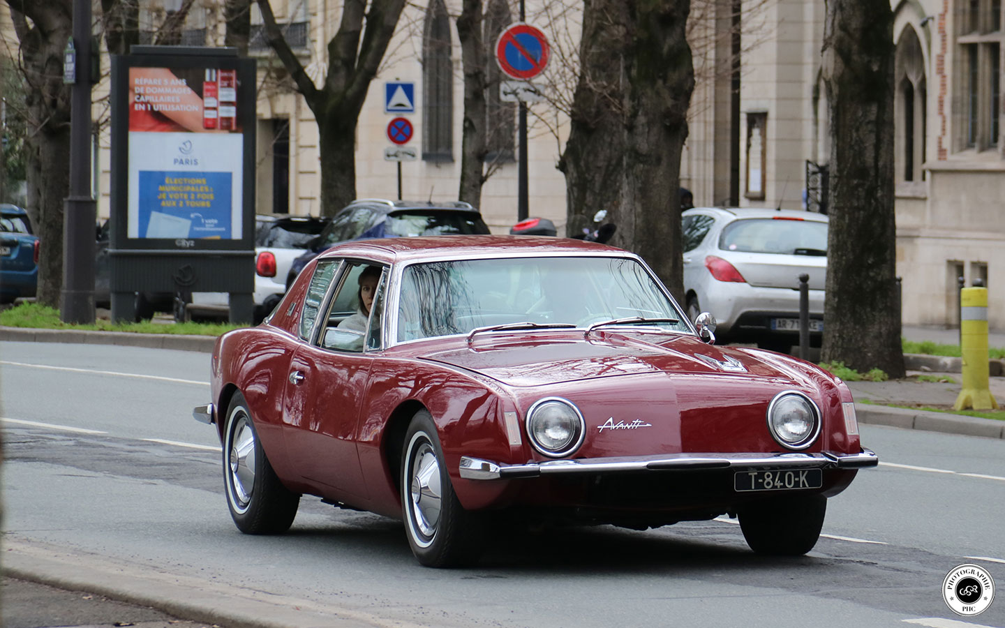Studebaker Avanti